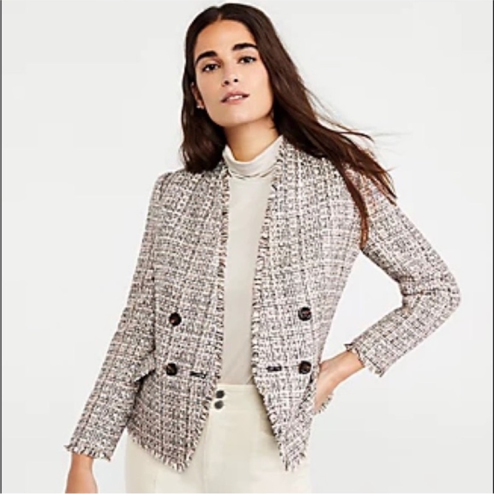 NWT Ann Taylor Black and Cream Tweed double breasted Blazer 2
